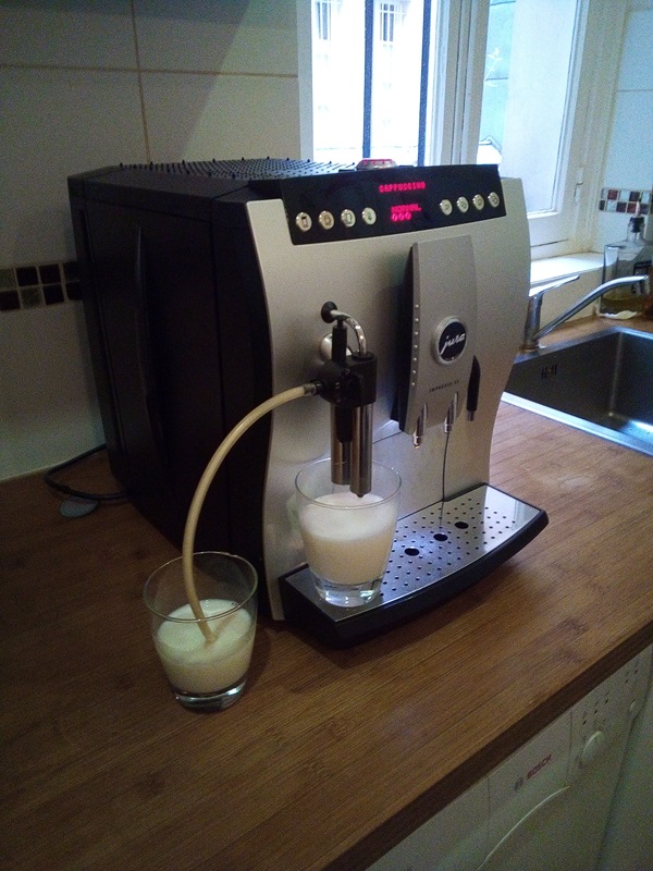 Machine à café en grains JURA